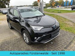 Schwarz Gebraucht 2018 Toyota RAV4 Hybrid Team SUV | 16.900 € (Fairer Preis)