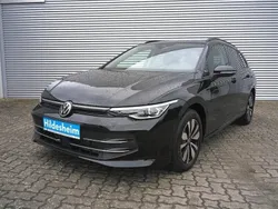 Schwarz Gebraucht 2024 VW Golf VIII Goal Kombi | 27.959 € (Superpreis)