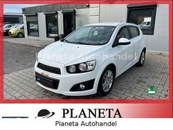 Weiß Gebraucht 2012 Chevrolet Aveo LTZ Kleinwagen | 5.499 € (Guter Preis)
