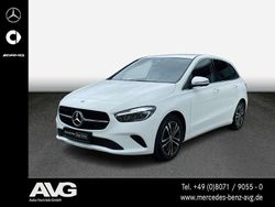 Weiß Gebraucht 2024 Mercedes B200 Progressive Van / Kleinbus | 31.800 € (Guter Preis)
