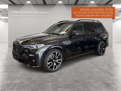 Schwarz Gebraucht 2022 BMW X7 M Sport SUV | 81.407 € (Etwas zu teuer)