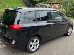 Schwarz Gebraucht 2014 Opel Zafira Tourer Active Van / Kleinbus | 5.000 € (Fairer Preis)