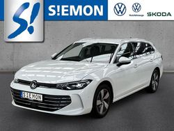 Weiss Gebraucht 2025 VW Passat IQ Drive Kombi | 33.430 € (Fairer Preis)