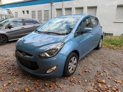 Blau Gebraucht 2012 Hyundai ix20 Style Van / Kleinbus | 3.950 € (Guter Preis)