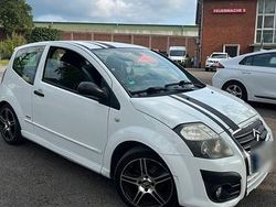 Weiß Gebraucht 2009 Citroën C2 Kleinwagen | 1.650 €