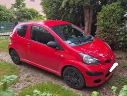 Rot Gebraucht 2009 Toyota Aygo Kleinwagen | 1.400 € (Guter Preis)