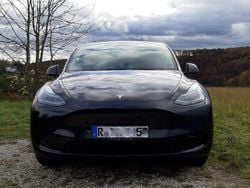 Schwarz Gebraucht 2022 Tesla Model Y RWD SUV | 29.999 € (Fairer Preis)