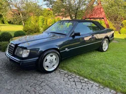 Schwarz Gebraucht 1997 Mercedes E320 Sportline Cabrio | 50.000 €