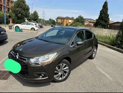 Braun Gebraucht 2012 Citroën DS4 So Chic Kleinwagen | 7.000 € (Fairer Preis)