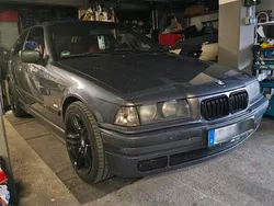 BMW 323 Compact