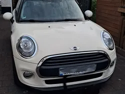 Beige Gebraucht 2016 Mini ONE Kleinwagen | 7.500 € (Guter Preis)