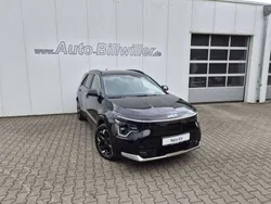 Auroraschwarz metallic Gebraucht 2025 Kia e-Niro Comfort SUV | 34.990 € (Fairer Preis)