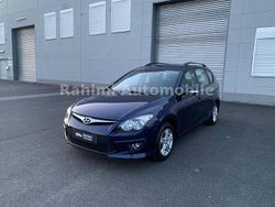 Blau Gebraucht 2011 Hyundai i30 Comfort Kombi | 5.800 € (Etwas zu teuer)
