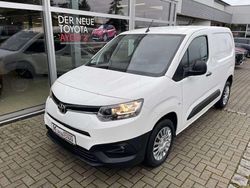 Schaumweiß Gebraucht 2021 Toyota Proace City City Van | 13.900 € (Guter Preis)