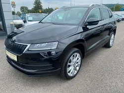 Cerna magic/black magic Gebraucht 2019 Skoda Karoq Style SUV | 18.950 € (Guter Preis)