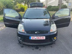 Schwarz Gebraucht 2006 Ford Fiesta Sport Kleinwagen | 650 € (Fairer Preis)