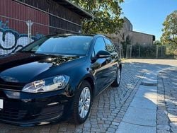 Schwarz Gebraucht 2014 VW Golf VII Comfortline Limousine | 8.500 € (Fairer Preis)