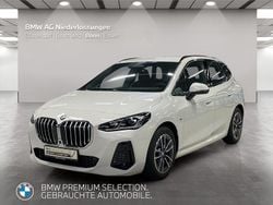 Weiß Gebraucht 2024 BMW 218 Active Tourer Comfort Edition Van / Kleinbus | 32.999 € (Fairer Preis)