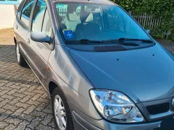 Grau Gebraucht 2003 Renault Scénic Van / Kleinbus | 990 € (Fairer Preis)
