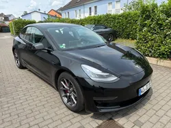 Schwarz Gebraucht 2020 Tesla Model 3 Long Range Limousine | 24.900 € (Guter Preis)
