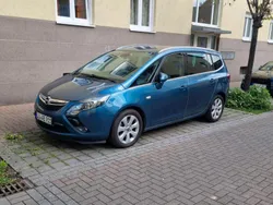 Blau Gebraucht 2014 Opel Zafira Van / Kleinbus | 8.000 € (Fairer Preis)