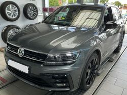 Grau Gebraucht 2019 VW Tiguan Highline SUV | 29.790 € (Etwas zu teuer)