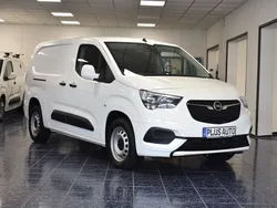 Weiß Gebraucht 2021 Opel Combo Edition Van / Kleinbus | 11.670 € (Guter Preis)