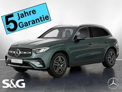 Metalliclack verdesilber Gebraucht 2025 Mercedes GLC220 AMG SUV | 62.999 €
