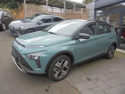 Mangrove green/ phantom black Gebraucht 2021 Hyundai Bayon Intro Edition SUV | 15.990 € (Fairer Preis)