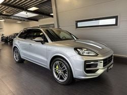 Dolomitsilber Gebraucht 2024 Porsche Cayenne S E-Hybrid SUV | 94.890 € (Guter Preis)