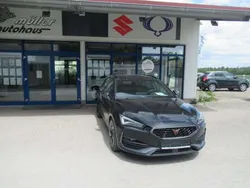 Midnight black Gebraucht 2022 Cupra Leon VZ Kombi | 29.990 € (Guter Preis)