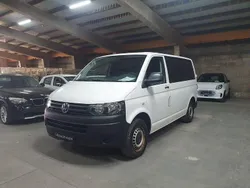Weiß Gebraucht 2013 VW T5 Van | 6.000 €
