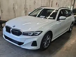 Weiß Gebraucht 2022 BMW 318 Shadowline Limousine | 29.499 € (Guter Preis)