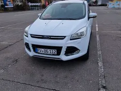 Weiß Gebraucht 2015 Ford Kuga Titanium SUV | 6.500 € (Fairer Preis)