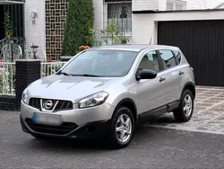 Grau Gebraucht 2013 Nissan Qashqai SUV | 4.900 € (Superpreis)