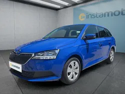 Blau Gebraucht 2021 Skoda Fabia Kombi | 13.399 € (Guter Preis)
