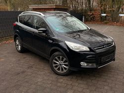 Schwarz Gebraucht 2016 Ford Kuga Titanium SUV | 9.500 € (Guter Preis)