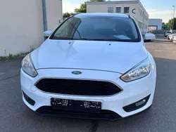 Frostweiß Gebraucht 2018 Ford Focus Business Edition Kombi | 5.800 € (Guter Preis)