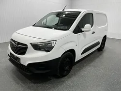 Weiß Gebraucht 2020 Opel Combo S Van / Kleinbus | 10.690 € (Guter Preis)