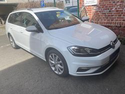 Weiß Gebraucht 2017 VW Golf VII Comfortline Kombi | 15.190 € (Fairer Preis)