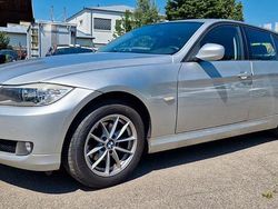 Silber Gebraucht 2009 BMW 318 Kombi | 3.299 € (Fairer Preis)