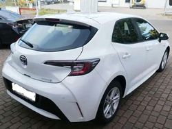 Weiß Gebraucht 2020 Toyota Corolla Business Edition Limousine | 19.900 € (Fairer Preis)