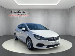 Schneeweiss/olympic/summit whi Gebraucht 2020 Opel Astra Elegance Limousine | 13.890 € (Fairer Preis)