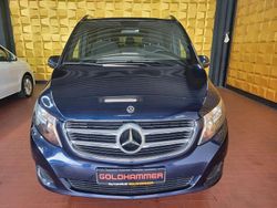 Blau Gebraucht 2019 Mercedes V220 Van / Kleinbus | 33.999 € (Superpreis)