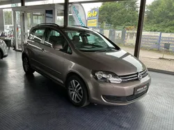 Braun Gebraucht 2009 VW Golf Plus Cross Comfortline Van / Kleinbus | 8.990 € (Teuer)