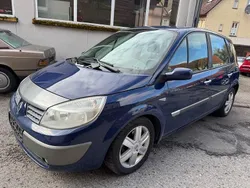 Blau Gebraucht 2005 Renault Scénic II Dynamique Van / Kleinbus | 1.995 € (Fairer Preis)