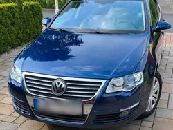 Blau Gebraucht 2009 VW Passat Highline Kombi | 3.900 € (Fairer Preis)
