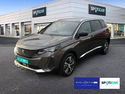 Grau Gebraucht 2024 Peugeot 5008 Allure Van / Kleinbus | 28.490 € (Fairer Preis)