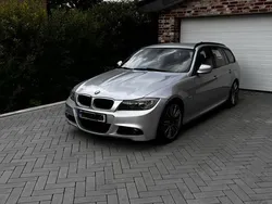 Silber Gebraucht 2010 BMW 320 M Sport Kombi | 9.500 € (Teuer)
