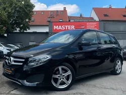 Schwarz Gebraucht 2016 Mercedes B180 Van / Kleinbus | 12.990 € (Guter Preis)